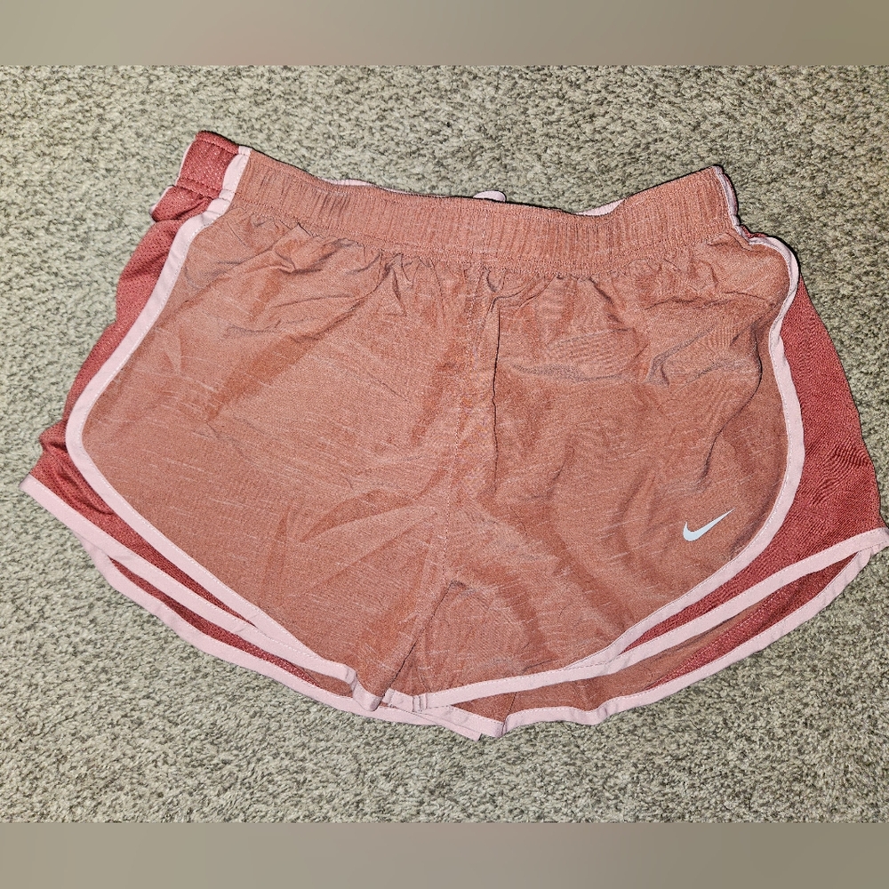 Nike Tempo Short